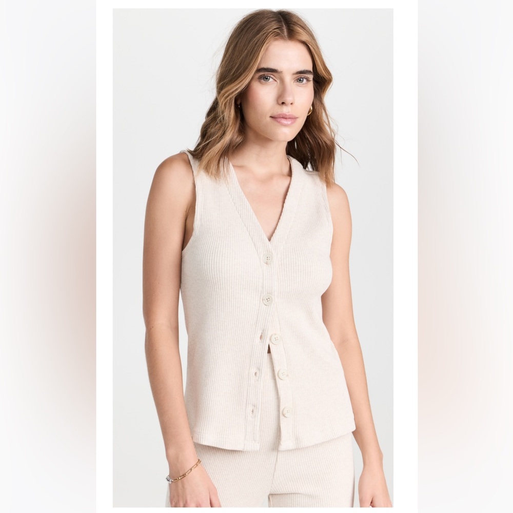 Madewell Soft Ribbed Knit Top in Light Gray